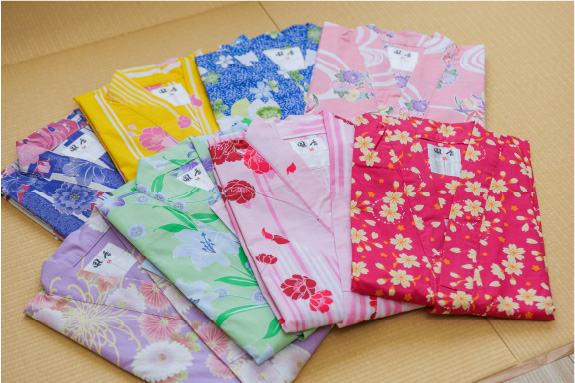 女性限定 色浴衣